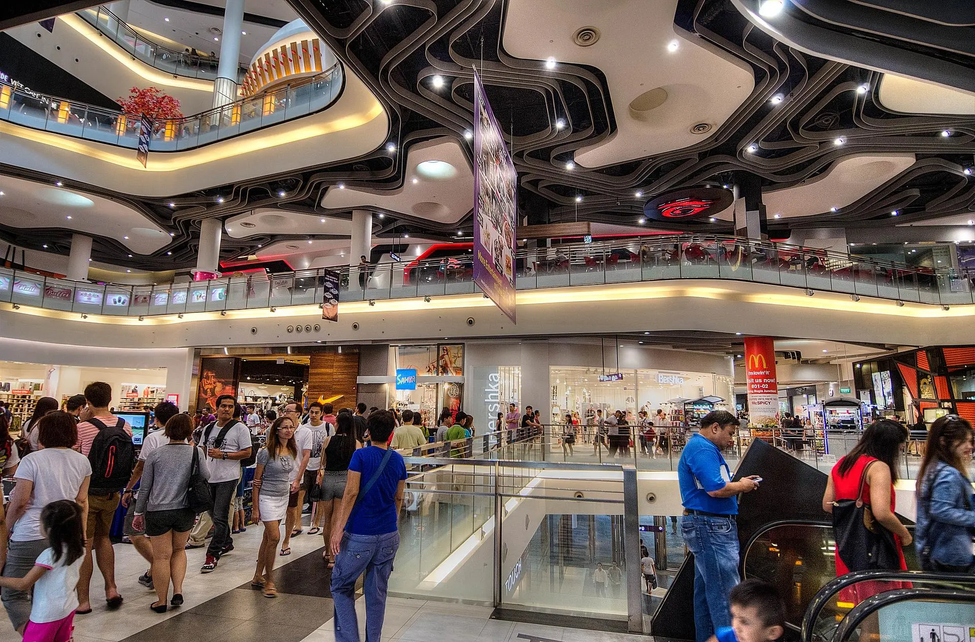 Modern Mall Levels Escalators Shoppers, Bugis+ | Singapore Tourism ...